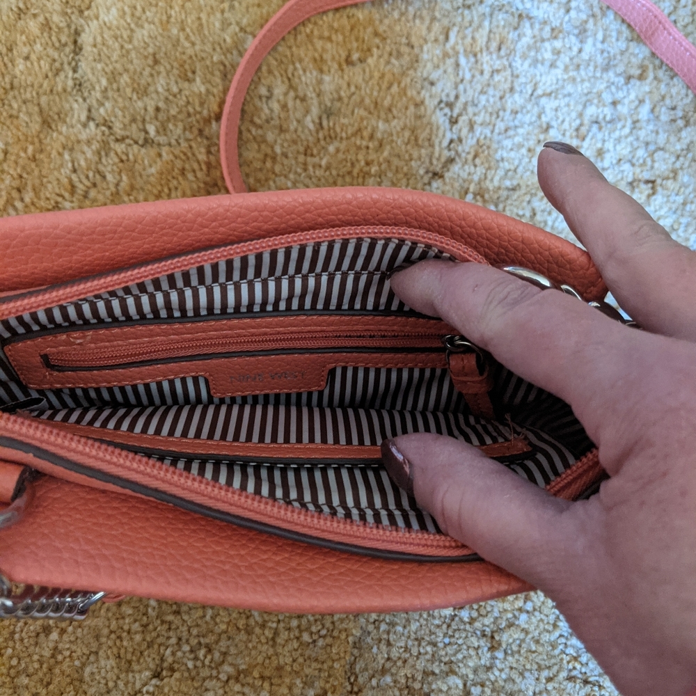 Purse - Picture 3 of 3